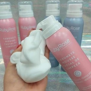 Sabonete Mousse Facial de Limpeza Frutas Vermelhas Ruby Rose 150ml