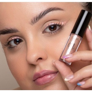 Delineador Glitter Shine Ruby Rose 03