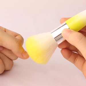 Pincel para Pó Quebela Manuela